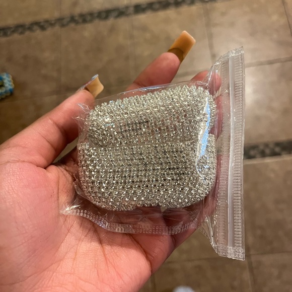 Apple airpod case! Brand new - Picture 1 of 3